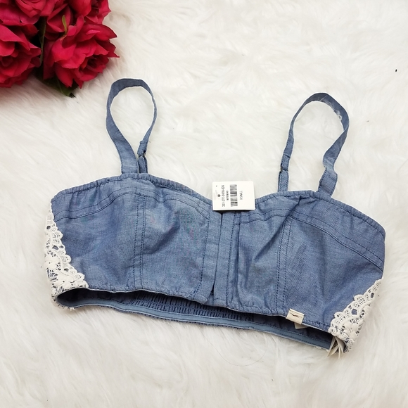 Hollister Tops - HOLLISTER CROP TOP BLUE AND LACE WHITE SZ XS